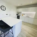 Manor Brook House Semesterbostad *