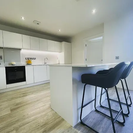 بيت للعطل Manor Brook House أدير