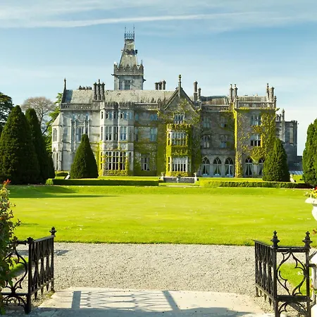 Дом отдыха Manor Brook House